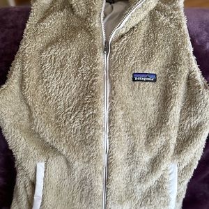 Patagonia El Gato tan/oatmeal vest, Sz Small (women). Excellent condition! 💃❣️